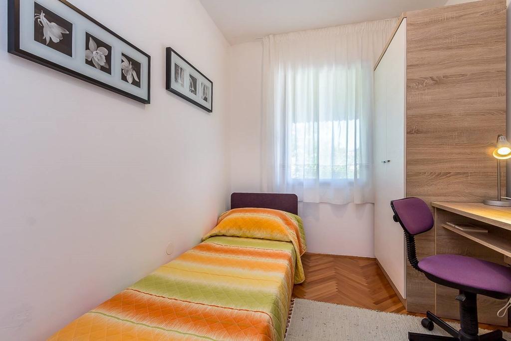 Apartment Viviana Pula Buitenkant foto